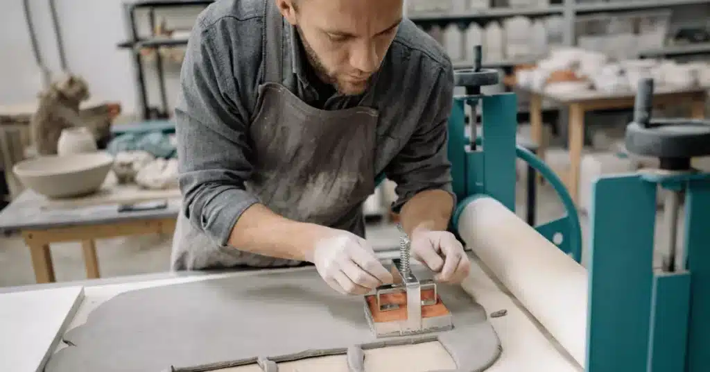 Dropshipping vs. Private Label manufacturing process shown through hands-on private label product development in a workshop